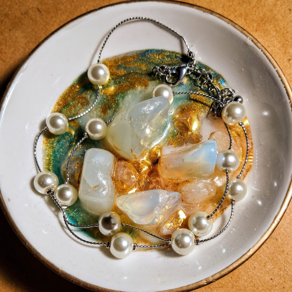 NWOT J.Jill Pearl Station Necklace